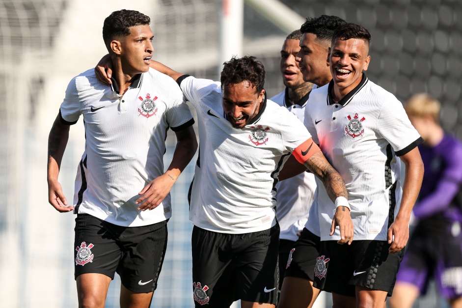 Corinthians empata com o Cear pelo Campeonato Brasileiro de Aspirantes