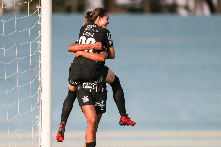 Erika durante partida entre Corinthians e São José, pelo Campeonato Paulista Feminino