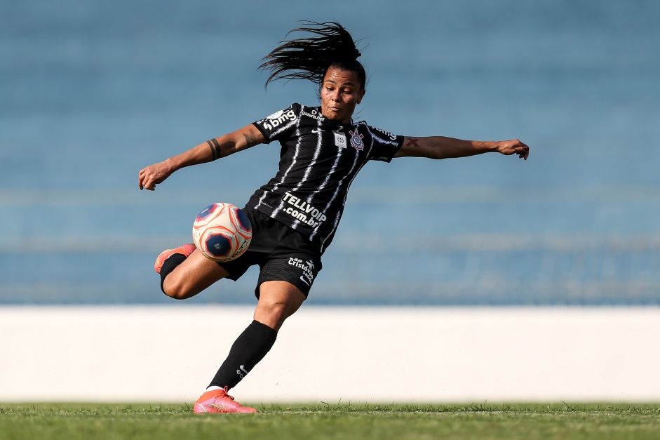 Miriâ durante partida entre Corinthians e São José, pelo Campeonato Paulista Feminino