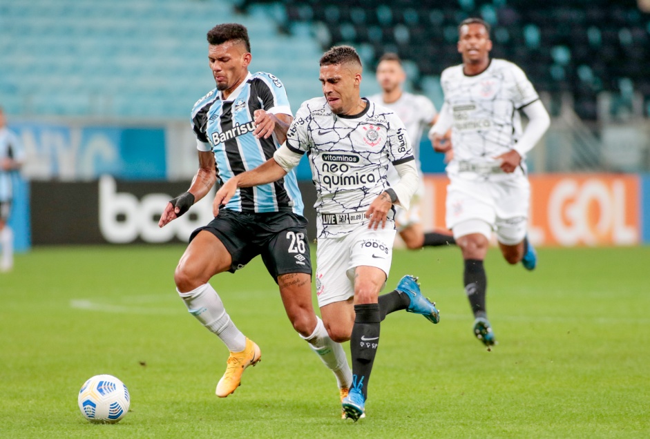 Gabriel durante partida entre Corinthians e Grmio, pelo Campeonato Brasileiro