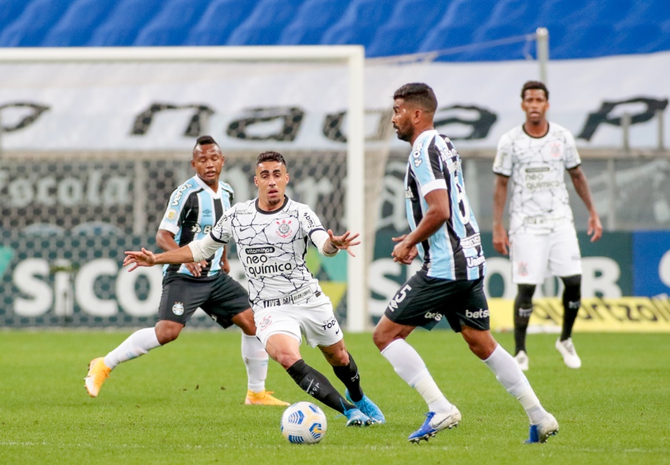 Gabriel durante partida entre Corinthians e Grmio, pelo Campeonato Brasileiro