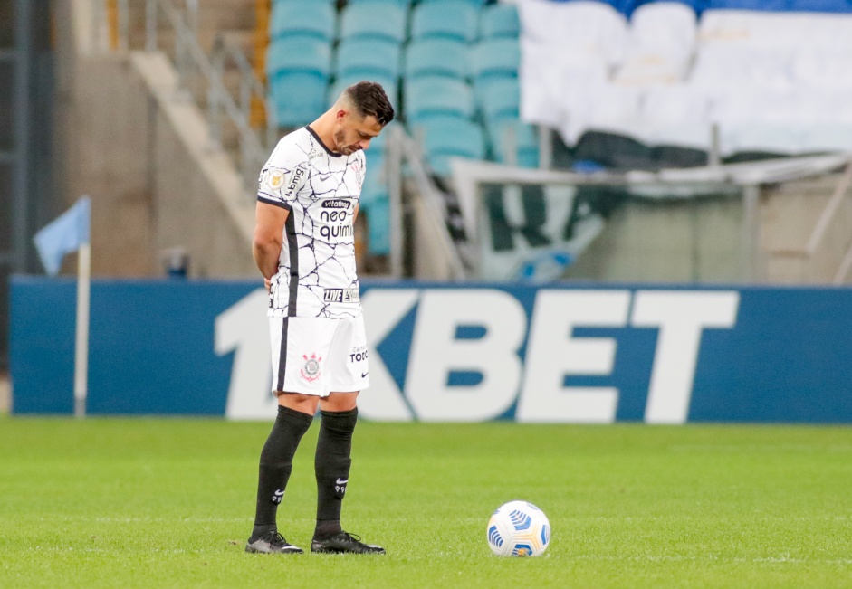 Giuliano durante partida entre Corinthians e Grêmio, pelo Campeonato Brasileiro