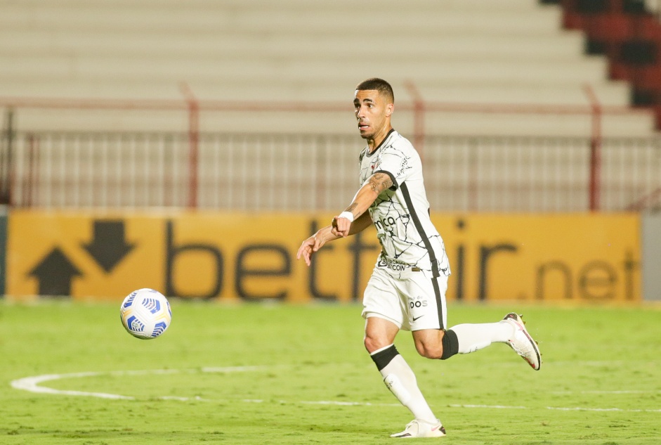 Gabriel durante empate entre Corinthians e Atltico-GO, pelo Campeonato Brasileiro