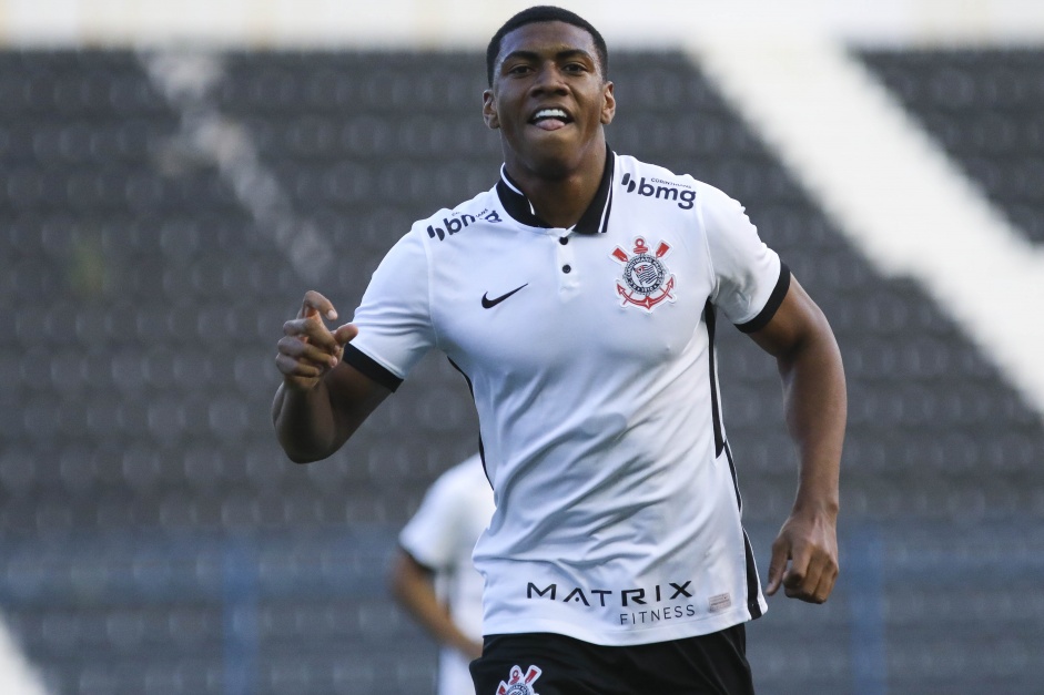 Corinthians vence Santos pelo Campeonato Brasileiro Sub-20