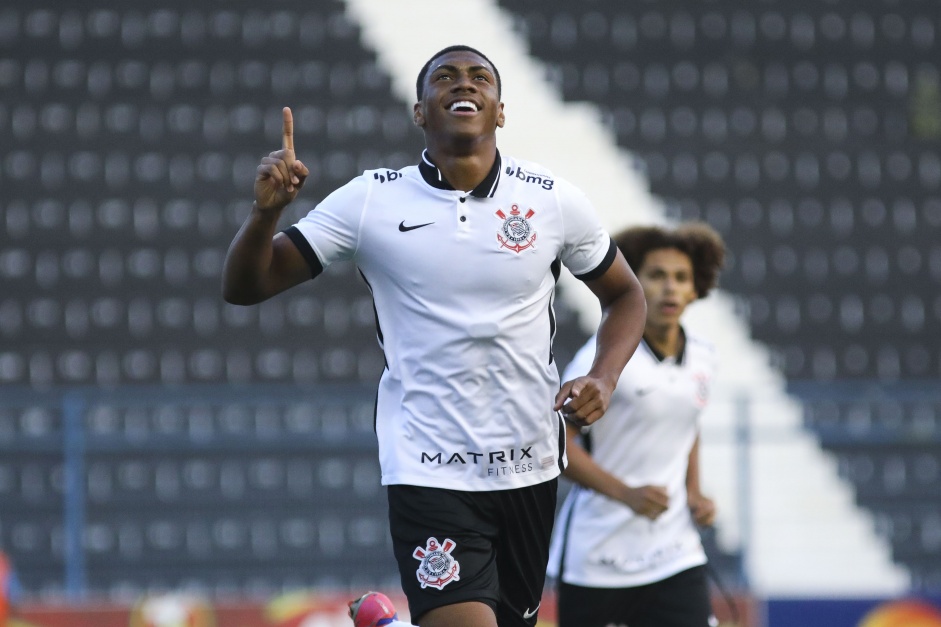 Corinthians vence Santos pelo Campeonato Brasileiro Sub-20