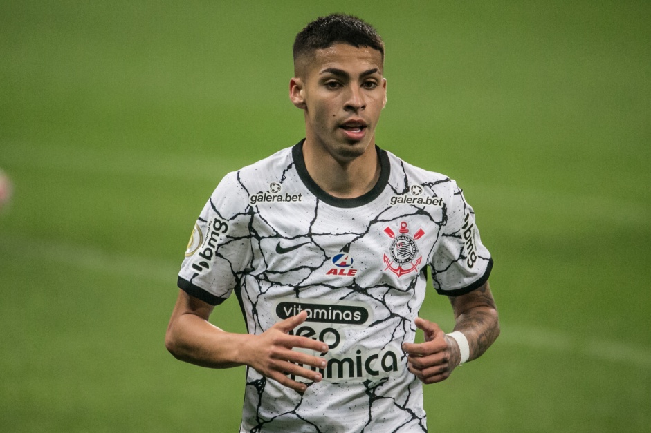 Gabriel Pereira durante partida entre Corinthians e Palmeiras, pelo Campeonato Brasileiro