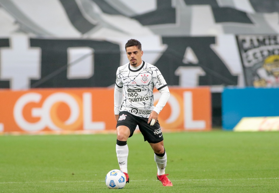 Lateral Fagner no Drbi entre Corinthians e Palmeiras, pelo Brasileiro, na Neo Qumica Arena