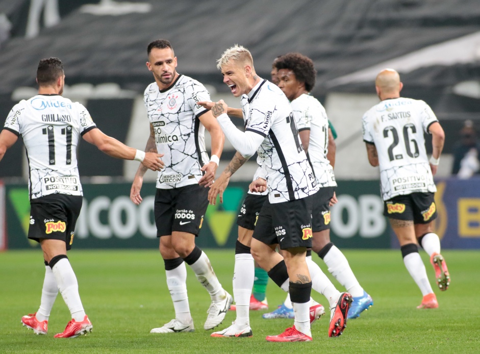 Rger Guedes anotou os dois gols do Corinthians na partida contra o Palmeiras, pelo Brasileiro