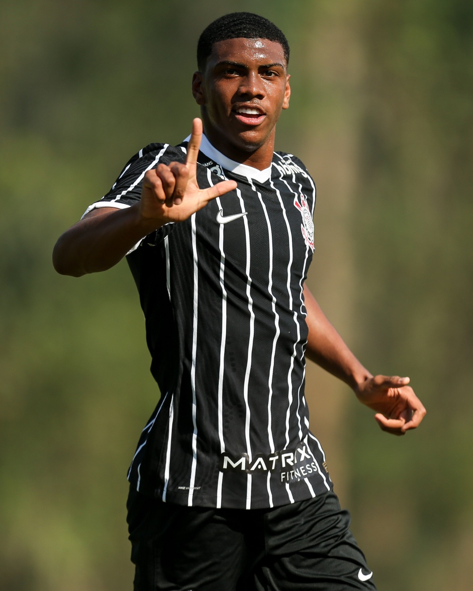Felipe Augusto marcou o gol do Corinthians no jogo contra o Red Bull Bragantino