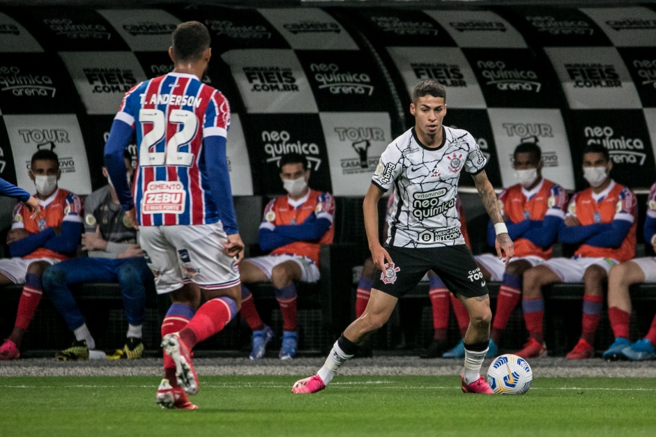 Gabriel Pereira no jogo entre Corinthians e Bahia, na Neo Qumica Arena