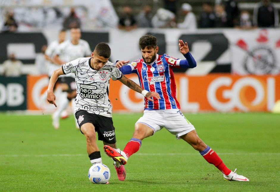 Gabriel Pereira durante o confronto entre Corinthians e Bahia na Neo Química Arena