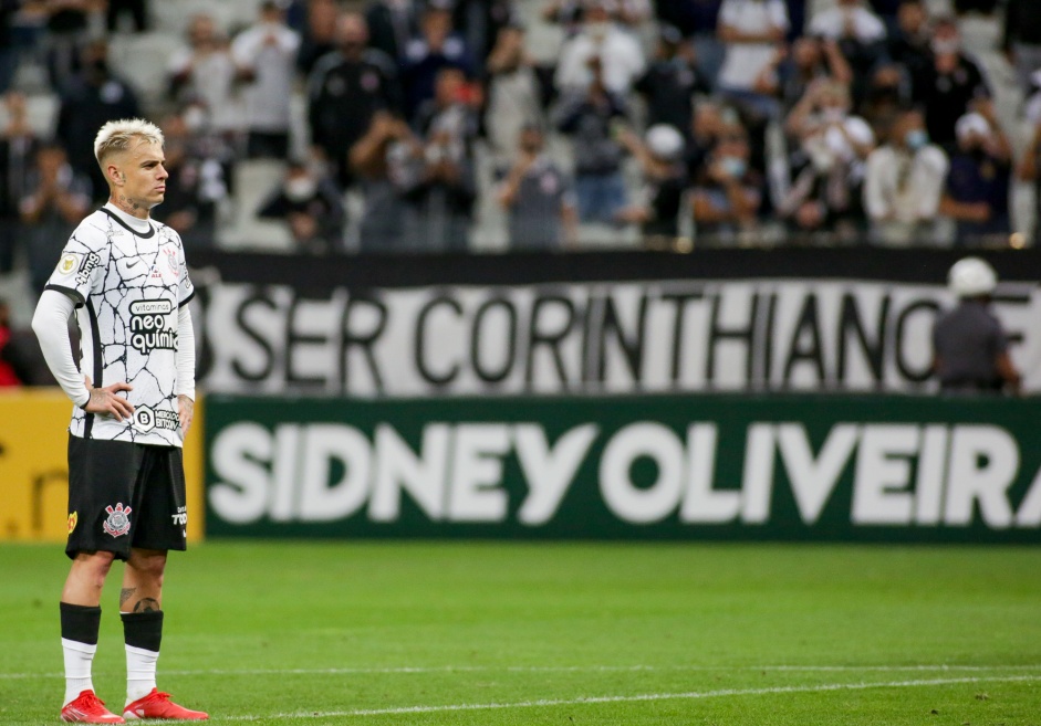 Róger Guedes durante o confronto entre Corinthians e Bahia na Neo Química Arena