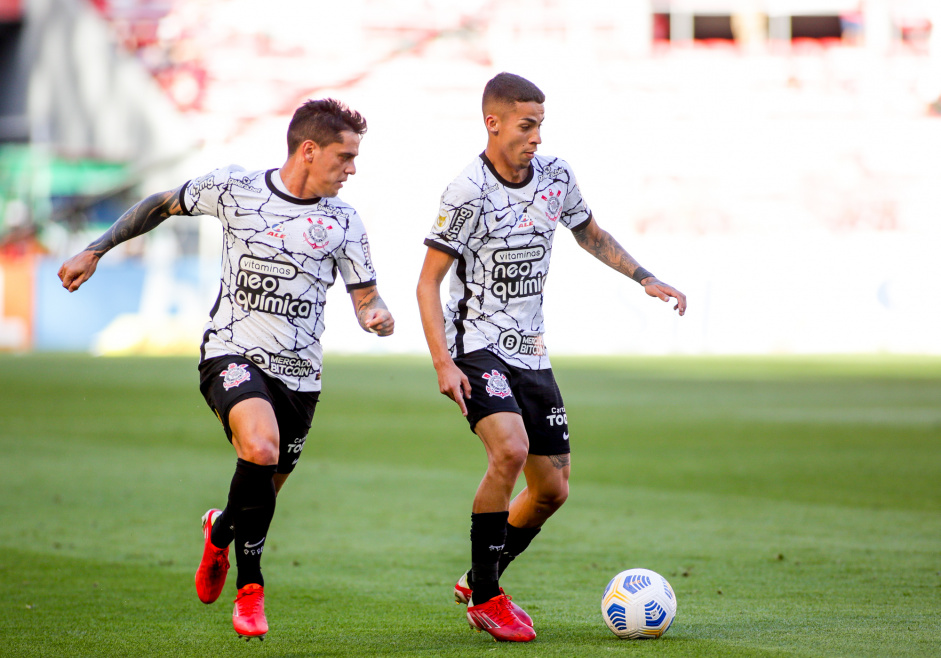 Gabriel Pereira tem sido um dos destaques do Corinthians, mas tem situao contratual indefinida