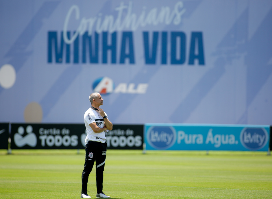Tcnico Sylvinho finaliza preparao para duelo entre Corinthians e Fortaleza