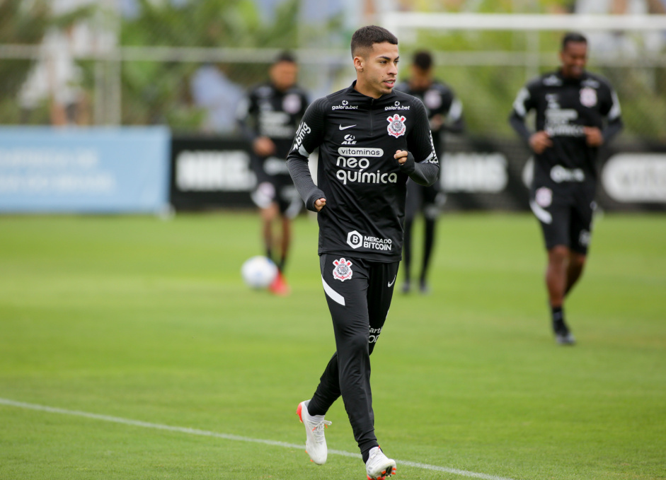 Gabriel Pereira durante ltimo treino do Corinthians antes do jogo contra o Cuiab