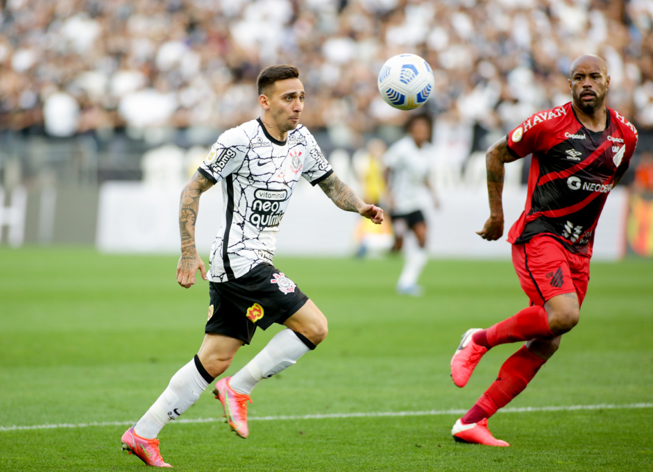 Gustavo Mosquito durante jogo entre Corinthians e Ahtletico-PR