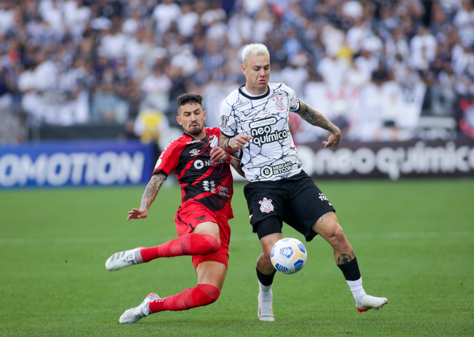 Rger Guedes em mais uma partida como titular do Corinthians