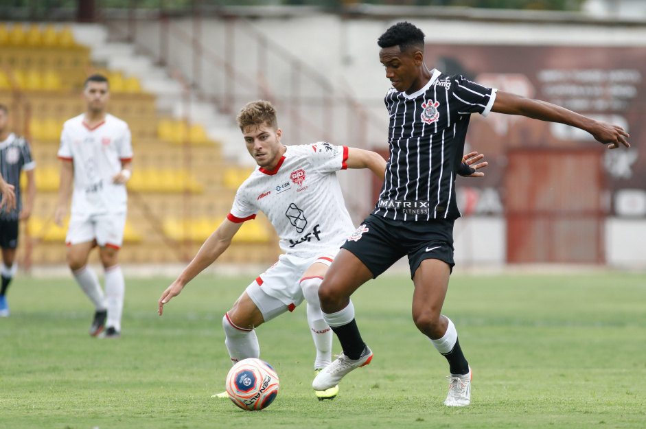 Cau na partida entre Corinthians e Audax pelo Campeonato Paulista Sub-20