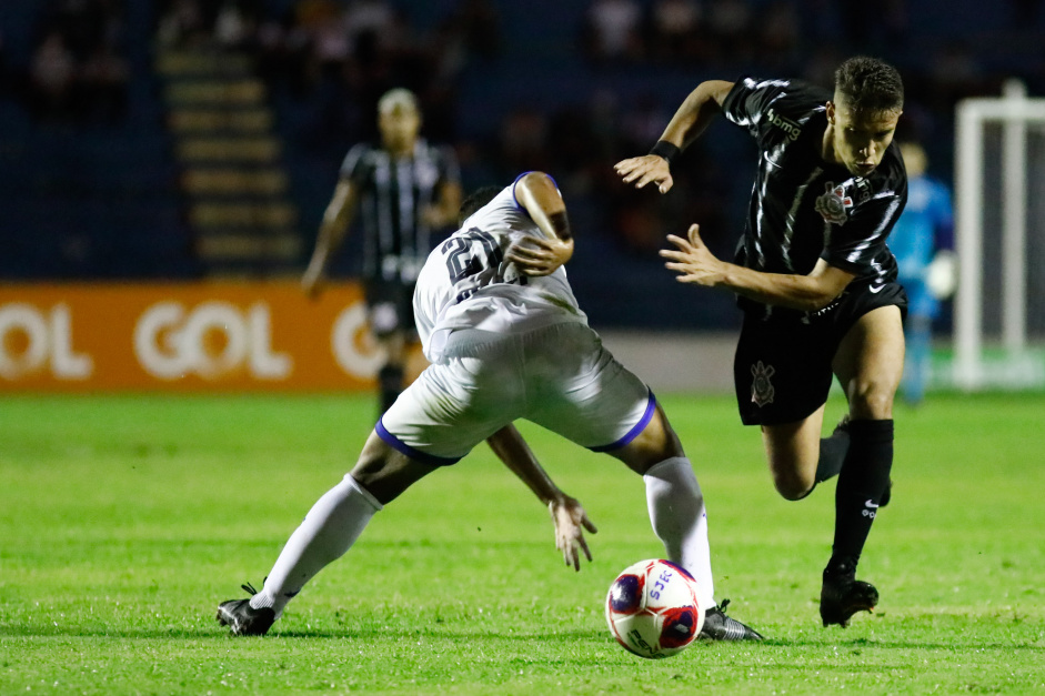 Keven durante jogo de estreia do Corinthians na Copinha 2022, contra o Resende