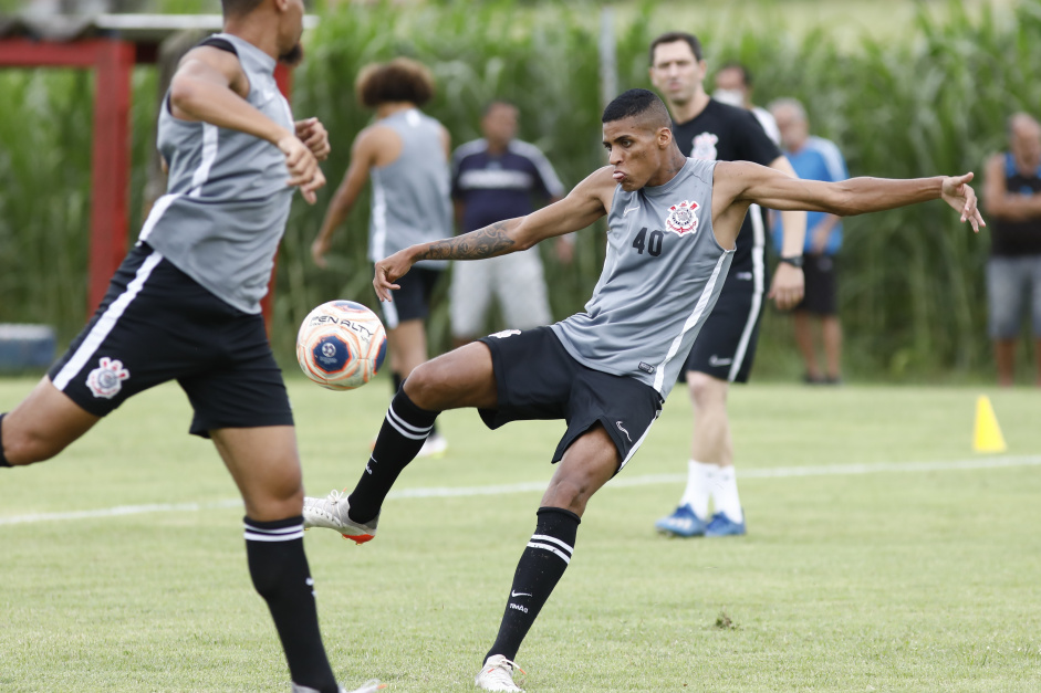 Rodrigo Varanda no treinamento do Corinthians Sub-20