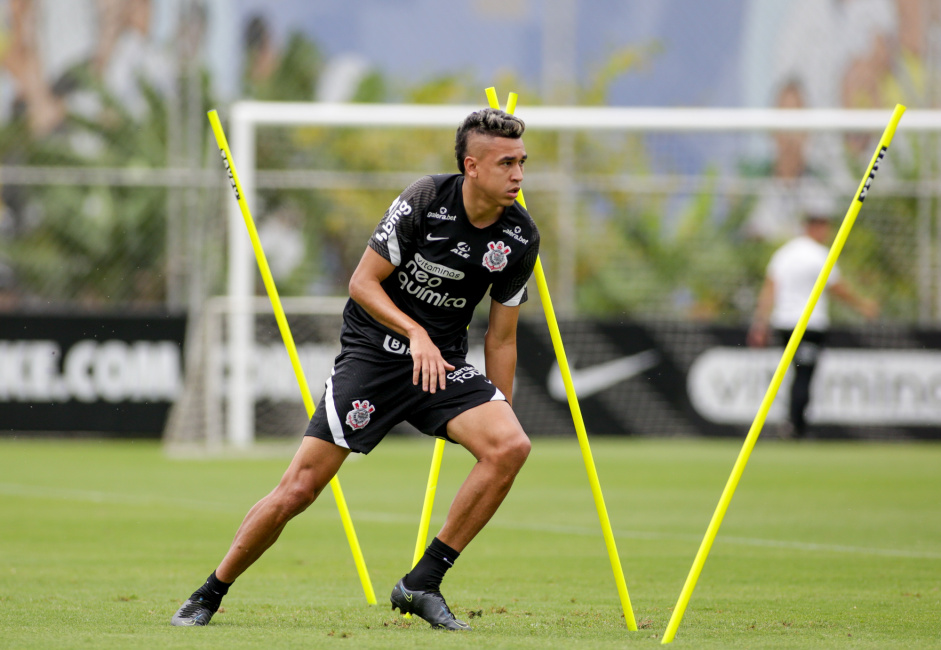 Cantillo virou desfalque para o Corinthians no Paulistão após ser convocado de última hora para seleção colombiana Cantillo virou desfalque para o Corinthians no Paulistão após ser convocado de última hora para seleção colombiana