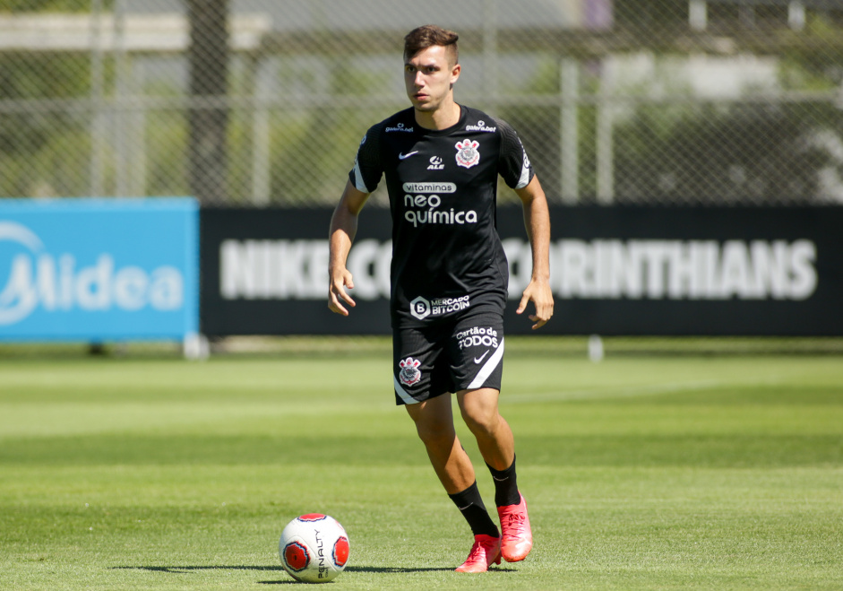 Lucas Piton durante o jogo-treino contra o Audax Lucas Piton durante o jogo-treino contra o Audax