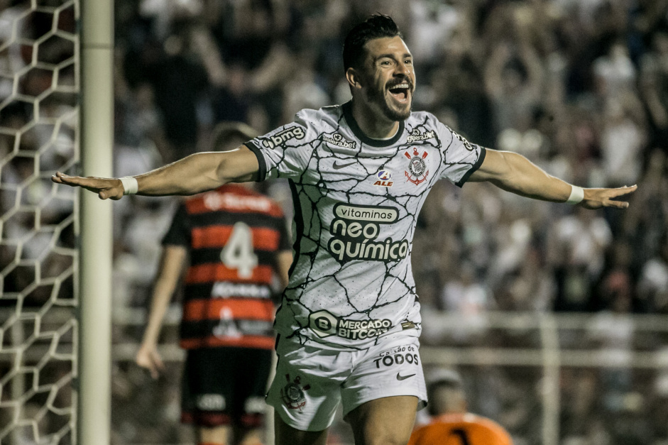 Giuliano marcou o segundo gol do Corinthians neste domingo