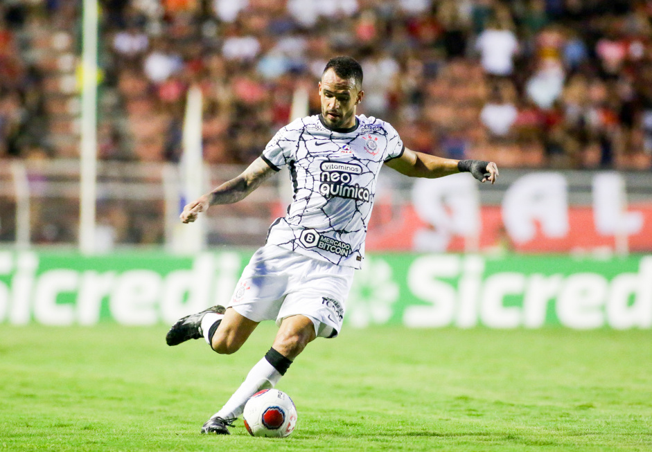 Renato Augusto na partida entre Corinthians e Ituano neste domingo