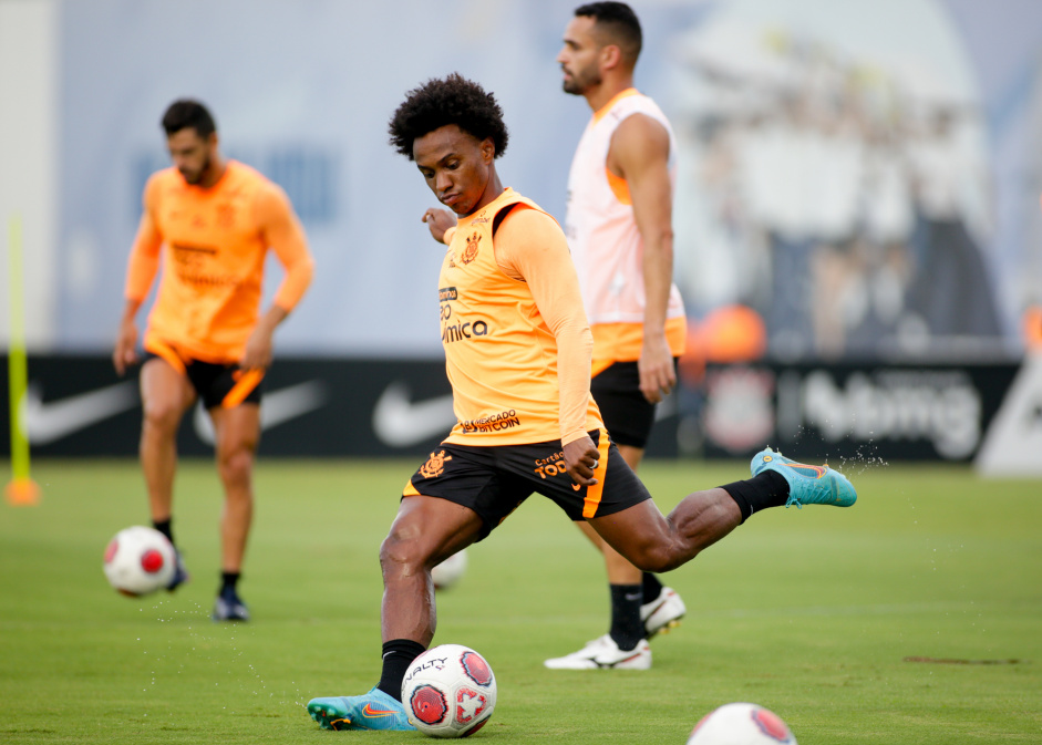 Willian vai reencontrar o palco da sua estreia como profissional do Corinthians Willian vai reencontrar o palco da sua estreia como profissional do Corinthians