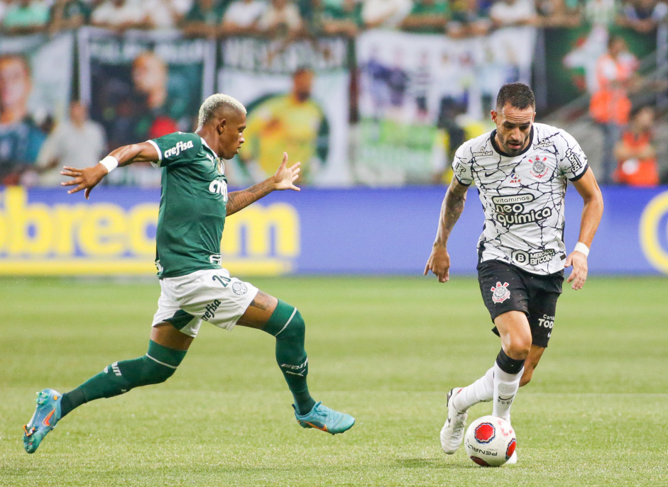 Renato Augusto na partida com o Palmeiras desta quinta-feira