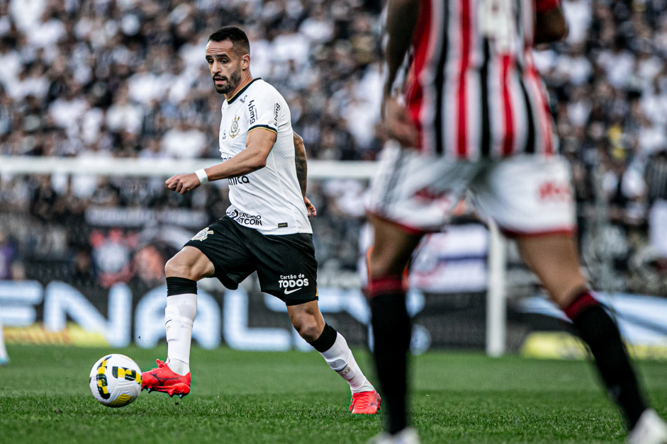 Renato Augusto durante a partida entre Corinthians e São Paulo na Arena