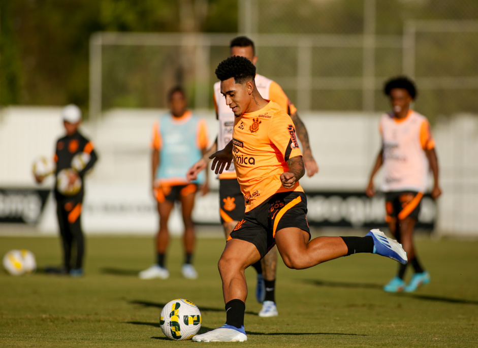 Du Queiroz falou sobre sequncia negativa do Corinthians