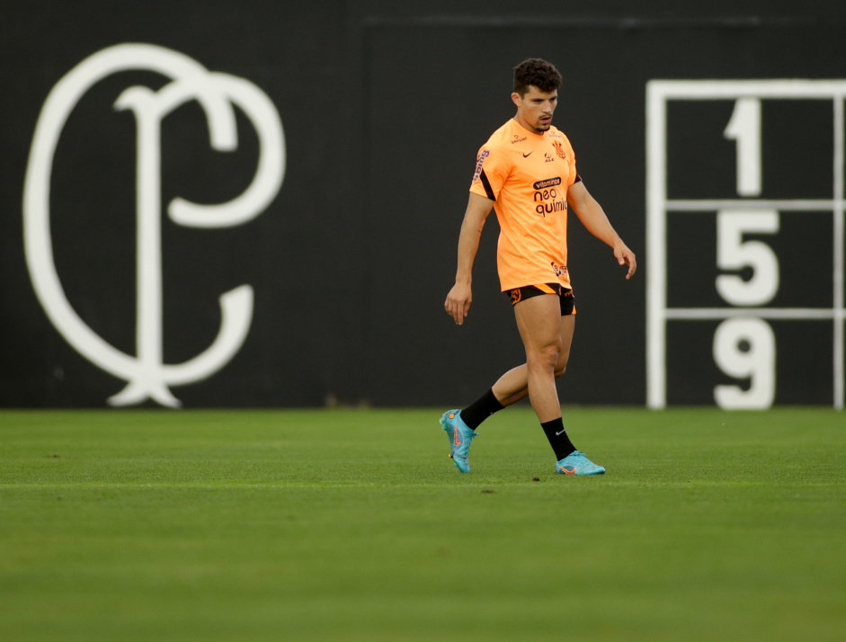 Rafael Ramos em ltimo treino do Corinthians de olho no Juventude