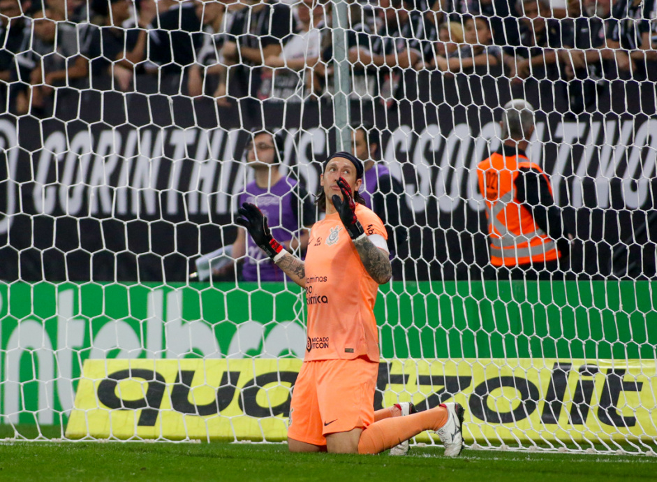 Cássio passou mais uma partida sem sofrer gols no último sábado Cássio passou mais uma partida sem sofrer gols no último sábado