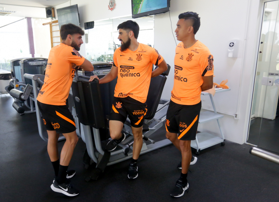 Bruno Méndez retornou recentemente, mas não tem saída descartada pelo Corinthians Bruno Méndez retornou recentemente, mas não tem saída descartada pelo Corinthians