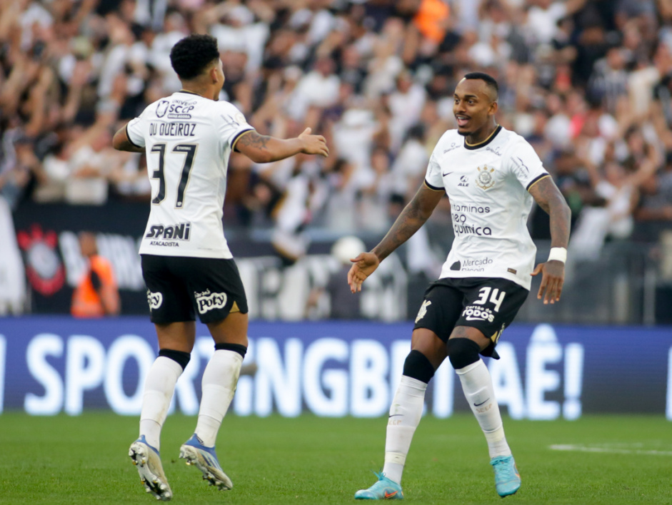 Corinthians tem sofrido gols concentrados em partidas especficas