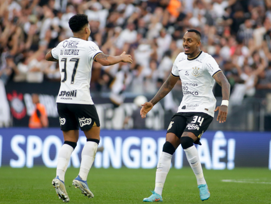 Veja os jogadores que estão pendurados e podem desfalcar o Timão na próxima rodada do Brasileirão