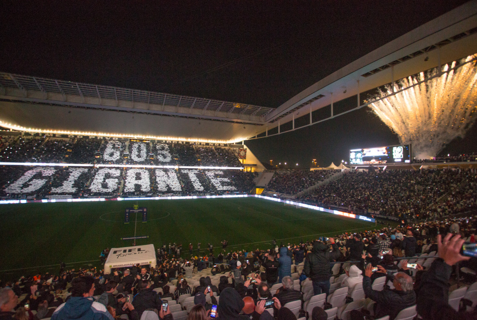 Corinthians fez homenagem a Cssio na Neo Qumica Arena