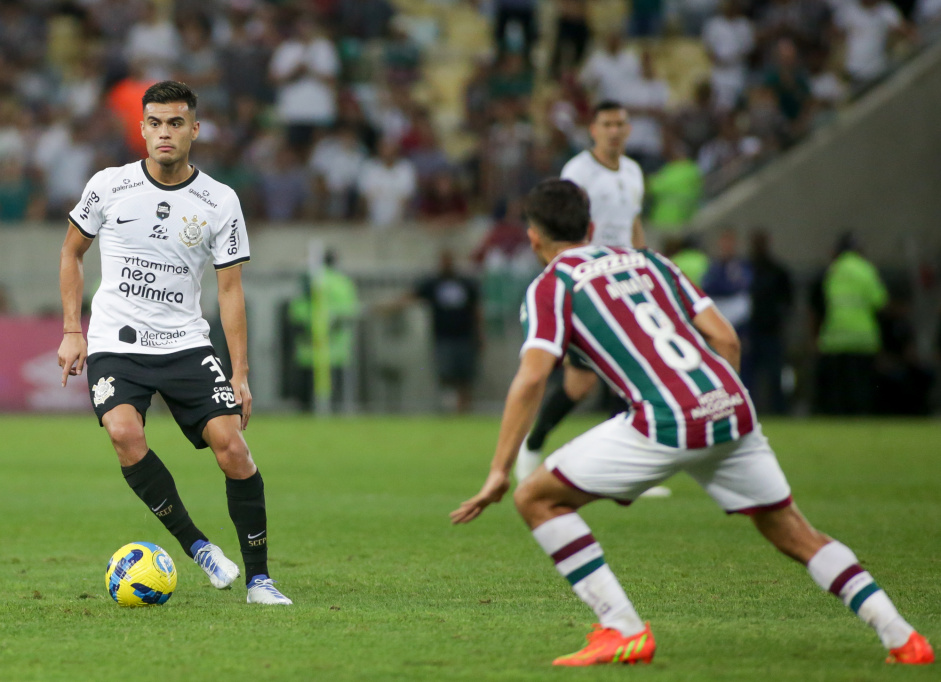 Fausto durante partida entre Corinthians e Fluminense no Maracan