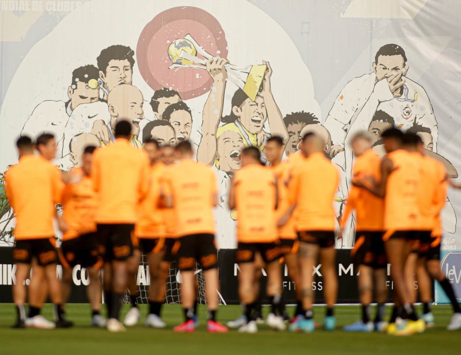 Corinthians deve ter 36 jogadores em retorno ao CT nesta quarta-feira; veja lista