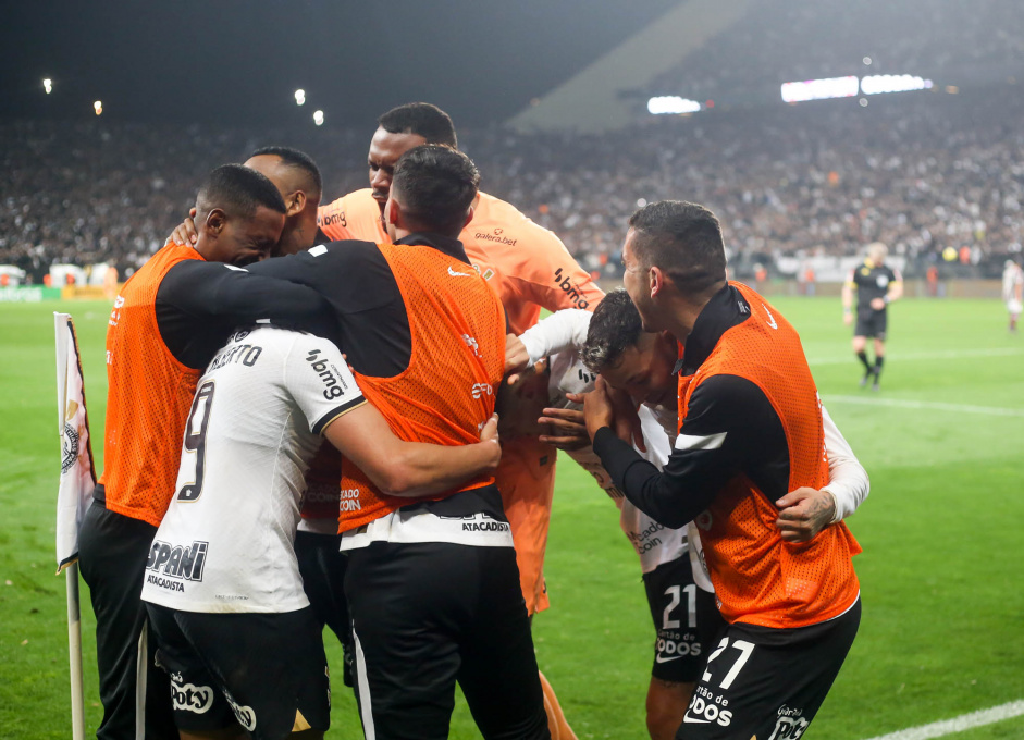 Corinthians venceu o Fluminense na Copa do Brasil e garantiu premiao milionria