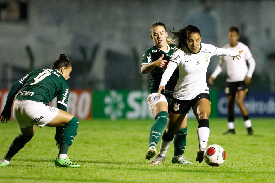 Bianca Gomes em jogo do Corinthians contra o Palmeiras pelo Paulisto Feminino