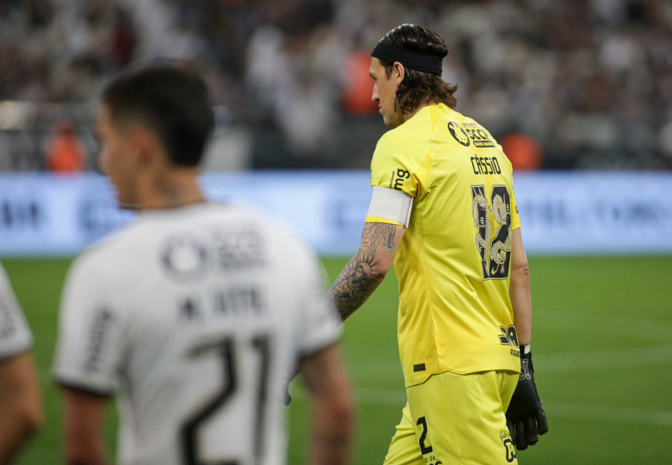 Corinthians ironiza gol anulado na partida contra o Goiás em suas redes sociais; confira postagem