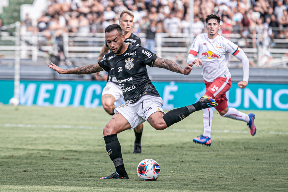 Maycon pede que torcida acredite em Lázaro no Corinthians: 'É o início'