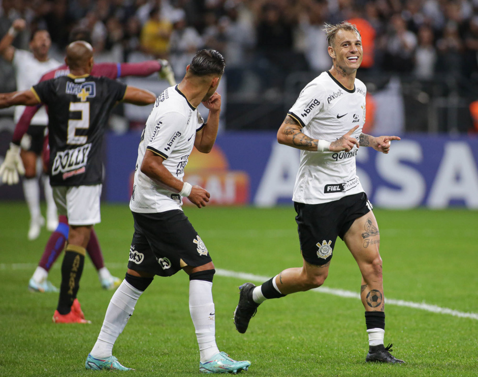 Rger Guedes  marcou o segundo gol do Corinthians no jogo