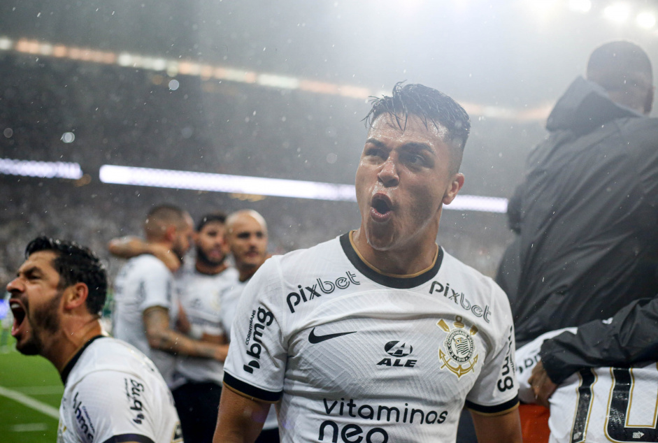 Corinthians confirma escalao para enfrentar o Mirassol com Fausto Vera entre os titulares
