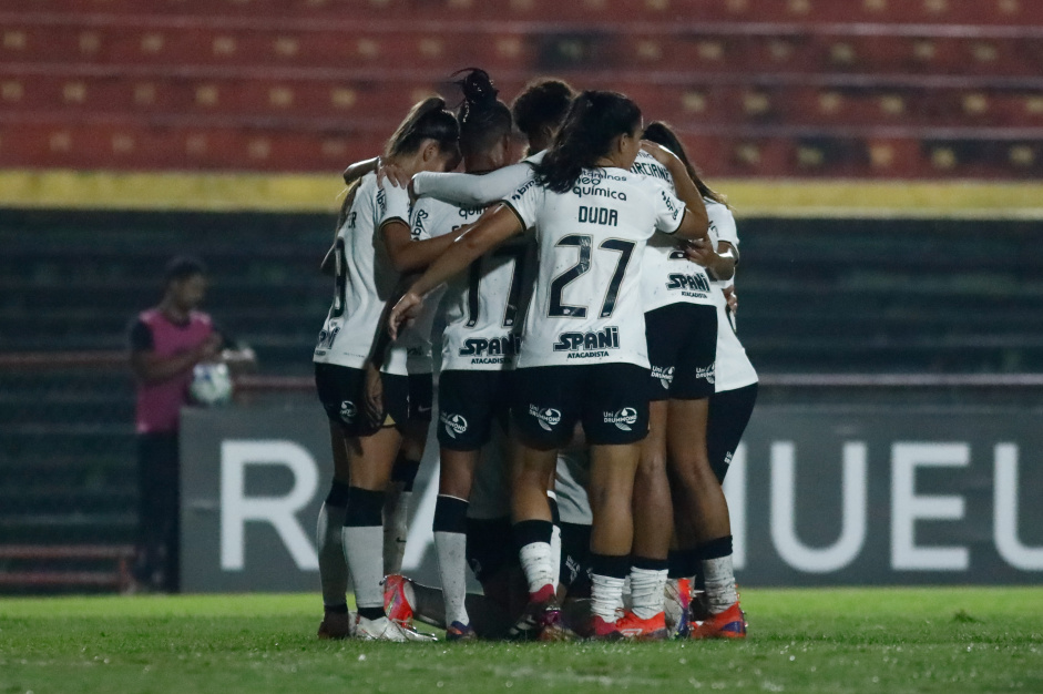 Corinthians busca voltar a liderana do Brasileiro Feminino
