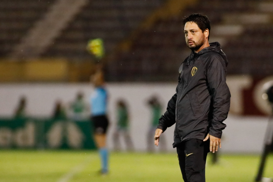 Corinthians have a whole week with games for men and women and in the field;  See agenda