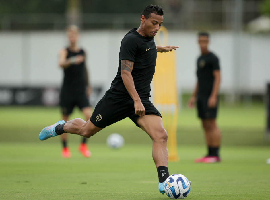 Ruan Oliveira no ia para o banco de reservas do Corinthians desde 2020