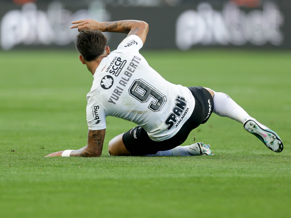 Yuri Alberto chegou a oito jogos sem marcar gol pelo Corinthians